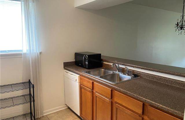 6528 PONTCHARTRAIN Boulevard Gallery 4