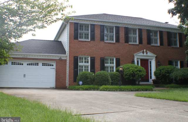 2206 MILBURN LANE Gallery 2