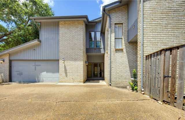 14732 Prairie Creek Drive Gallery 2
