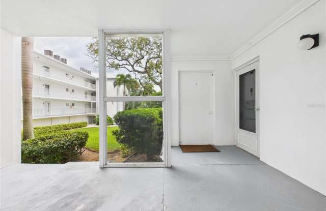 50 HARBOR VIEW Lane Gallery 2
