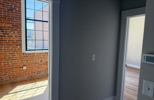 1665 Main Street - D101 Gallery 3