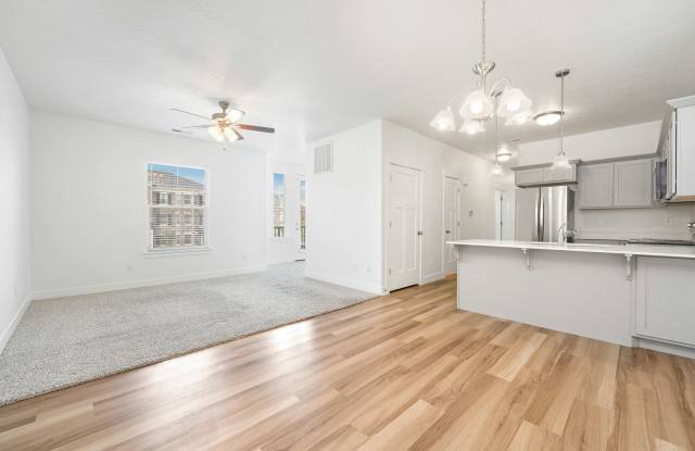 Modern Herriman Condo with Stylish Living & Community Amenities! photos photos