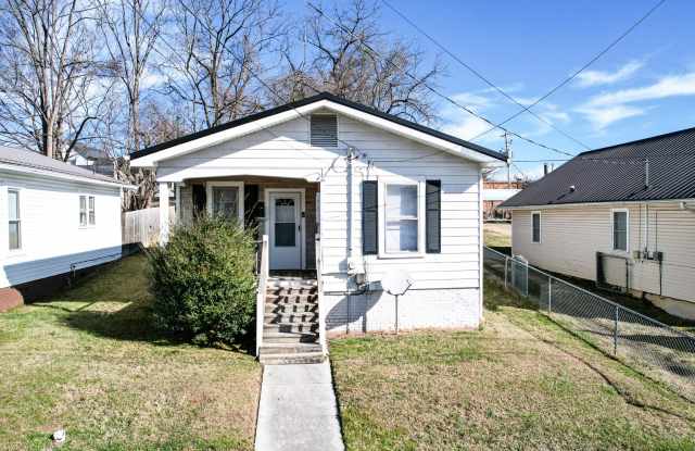 1008 N. Boone Street, Johnson City, TN photos photos