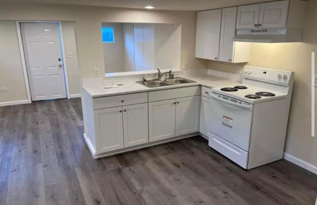 1303 Elizabeth C - 1303 Elizabeth Avenue, Bremerton, WA 98337