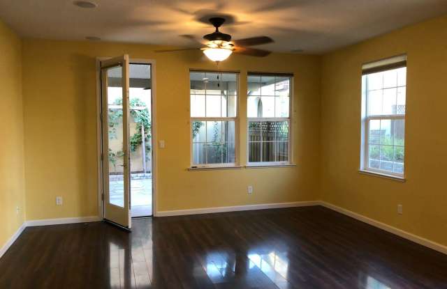915 Bullion Lane Gallery 3
