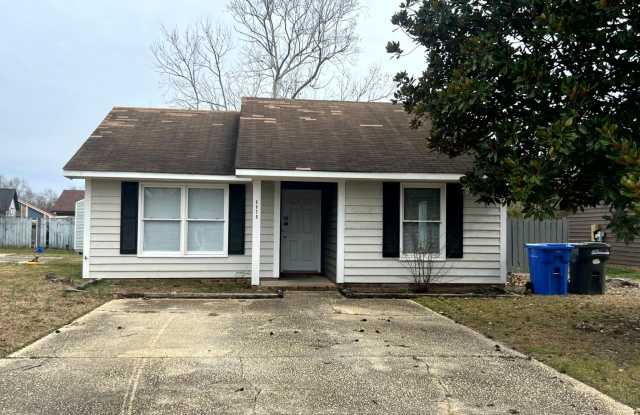 6820 Winchester ~ Glen Reilly - 6820 Winchester Street, Fayetteville, NC 28314