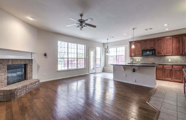 11699 Kingsville Drive Gallery 4