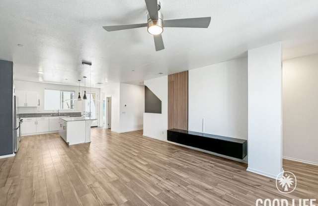 5215 Surfwalk Way Gallery 4