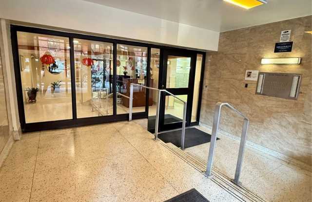 13705 Franklin Avenue unit: 2E photos photos