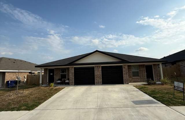 121 Wind Ridge Dr. photos photos