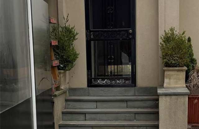 125 C Deer Park Ave photos photos