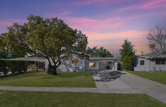 189 Deltona Blvd photos photos