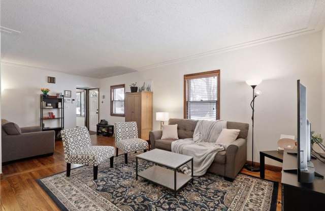 SINGLE FAMILY HOME! 3 CAR GARAGE BLOCKS FROM CAMDEN + NORTHEAST MPLS! - 3400 North Upton Avenue, Minneapolis, MN 55412