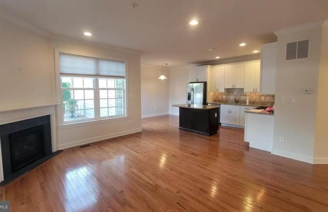 633 N MAIN STREET - 633 North Main Street, Doylestown, PA 18901