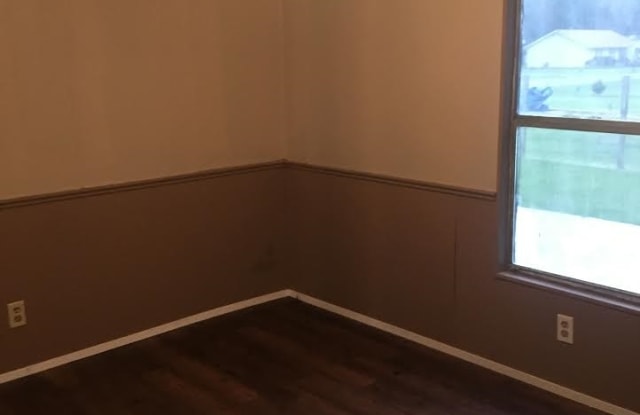 125 S Brina Lane Gallery 4