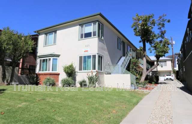 623 W Stocker St photos photos