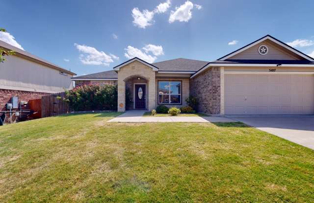 Minutes from Fort Hood charming 4 bedroom home! photos photos