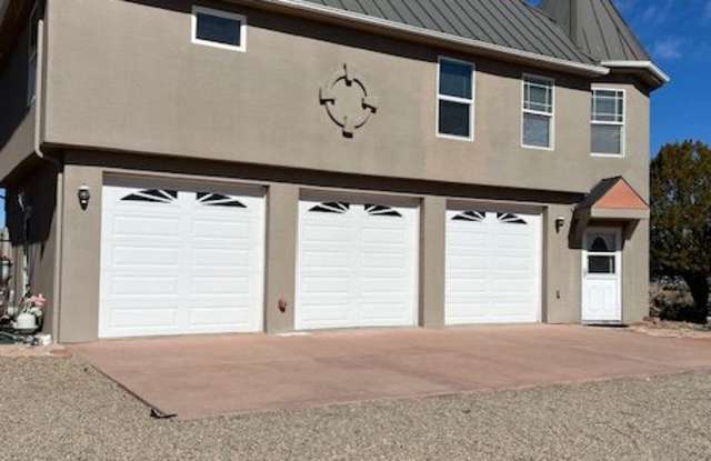 495 North Coulter Circle Gallery 1
