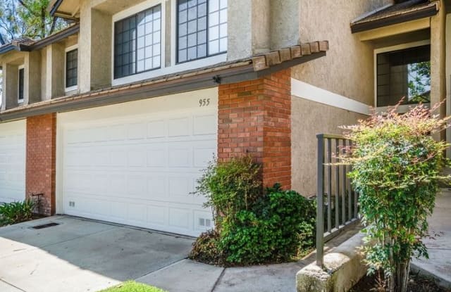 955 Sandstone Dr - 955 Sandstone Drive, Glendora, CA 91740