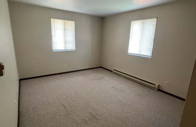 Two bedroom upper appartment Gallery 4