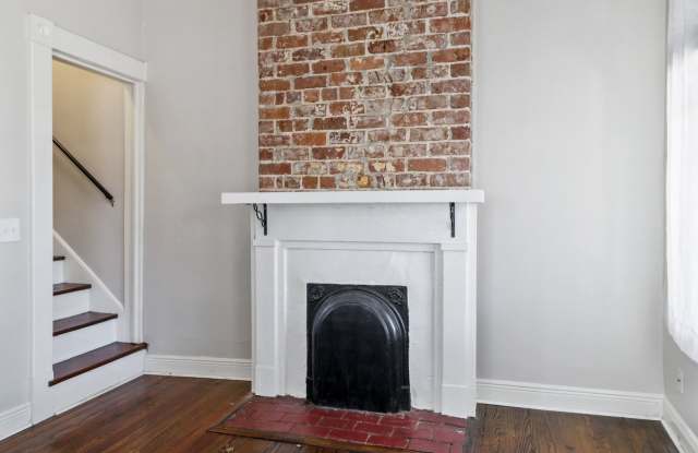 LIMITED-TIME MOVE-IN SPECIAL – GET 50% OFF YOUR SECOND MONTH'S RENT! Gallery 4
