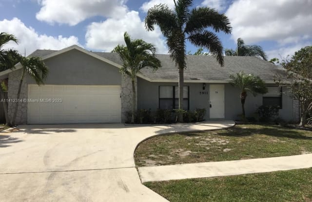 5911 Deerfield Pl - 5911 Deerfield Place, Palm Beach County, FL 33463