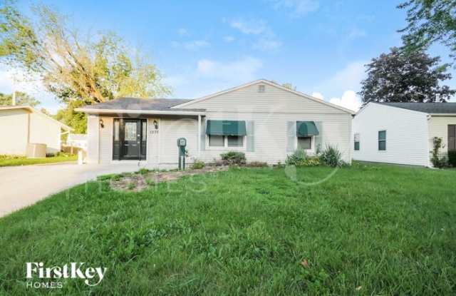 1370 Robinwood Drive photos photos