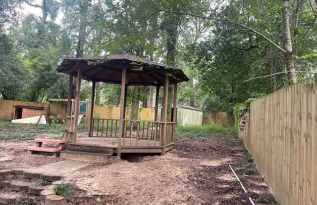 Close to South Alabama 3/2 Single Car Garage photos photos