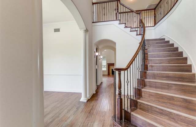 3934 Clear Creek Court Gallery 4