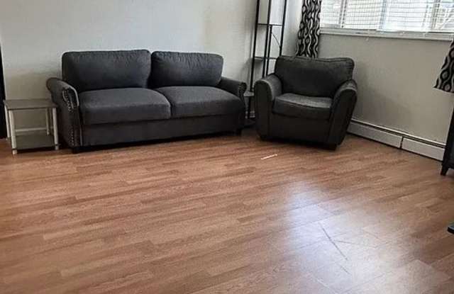 1 BR/1BA | Cozy Condo | Private Lake| In Boulder! Gallery 3
