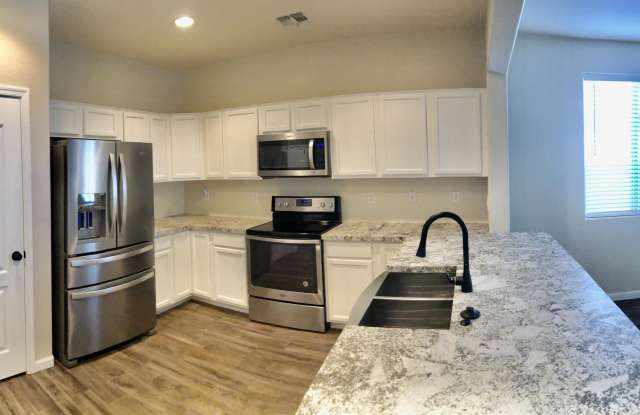 17612 W Buchanan Street - 17612 West Buchanan Street, Goodyear, AZ 85338