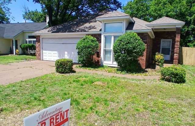 Modern Comfort in a Prime Location - Open To Section 8 photos photos