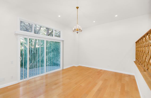 1745 Selby Ave photos photos