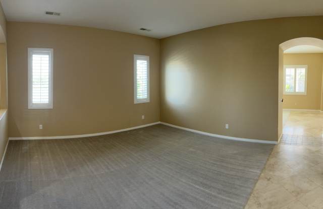 34043 Turtle Creek Street Gallery 2