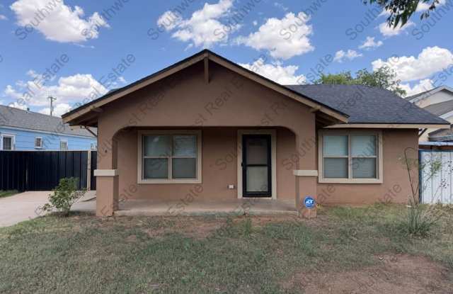Modern meets classic!  3 bed 2 bath home for rent! photos photos