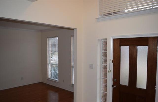 9308 Daystar Drive Gallery 2