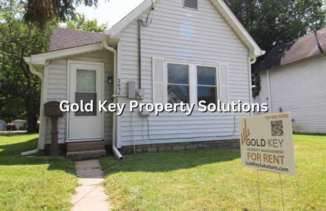 Fully Renovated 3 BR 2 BA House with Upgraded Appliances (NO SECTION 8) photos photos