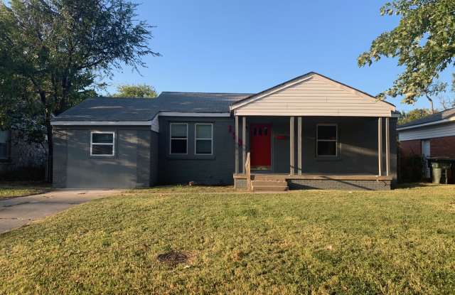 1307 Sheffield Rd - 1307 Sheffield Road, The Village, OK 73120