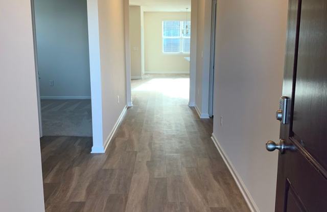 3 Bedroom Home in Desirable Market Commons photos photos