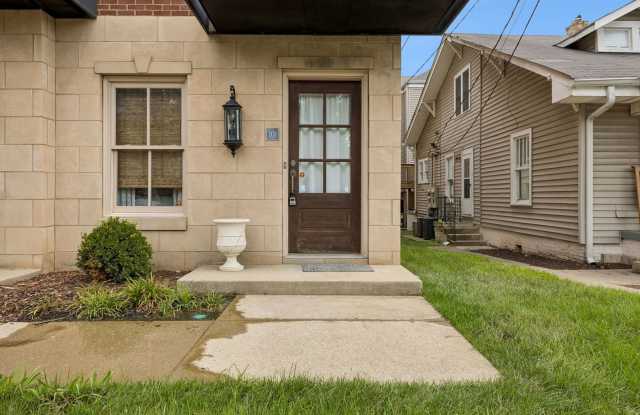 Live in the heart of Hillsboro Village in this beautifully updated 2-bedroom, 2.5-bath condo photos photos