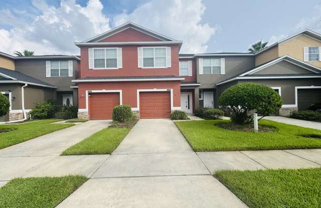 2832 Adelaide Court photos photos