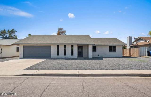 17628 N 39TH Avenue photos photos