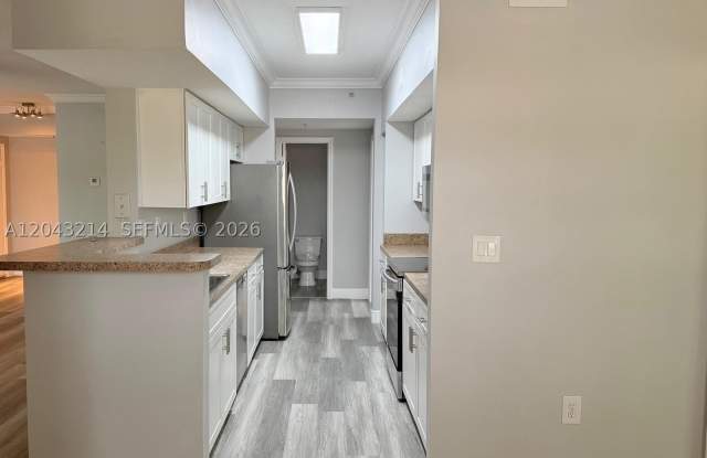 100 SW 117th Ter Gallery 2