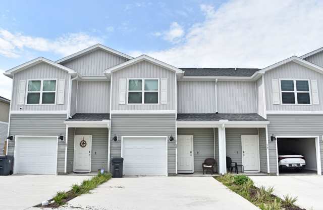 Available 3 bedroom 2.5 Ba Townhome in Genoa Landing Gallery 1