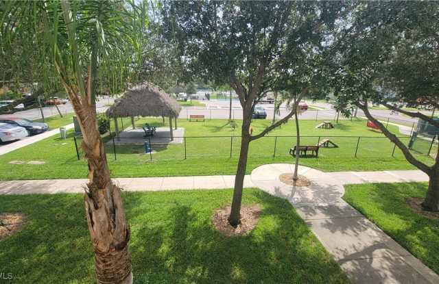 2909 Tuscan Drive unit: 204 photos photos