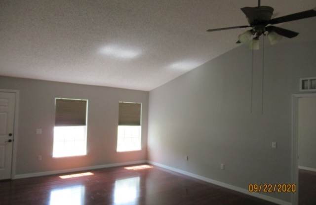 53 Sloganeer Trl. Gallery 2