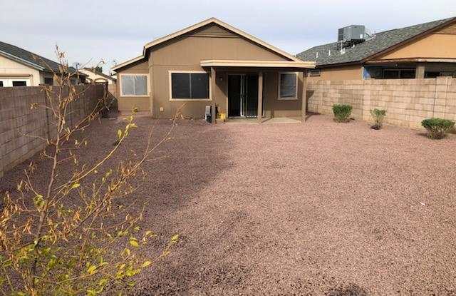 2915 W POTTER Drive Gallery 4