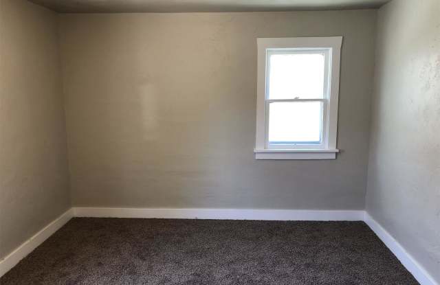 228 East 2700 South, Parcel: 16-19-380-008 Gallery 4