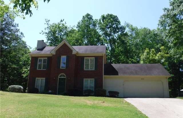 2810 Lake Court Gallery 2
