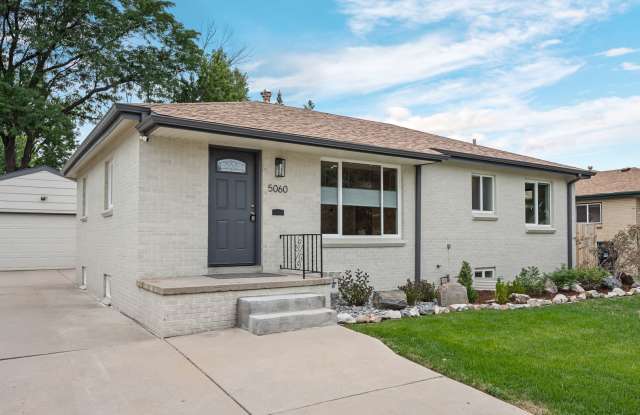 4 Bedroom Home with Large Yard and Finished Basement in Harvey Park Gallery 1